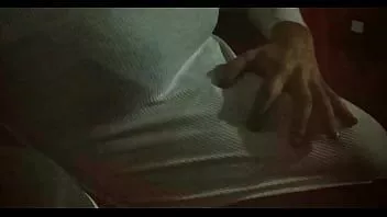 Reproduzir Garota trans nervosa provoca e goza com você no meu primeiro vídeo