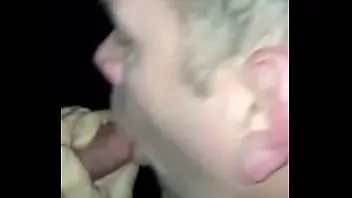 Abspielen Tony Gibson 14: Einen anonymen Schwanz am Glory Hole lutschen