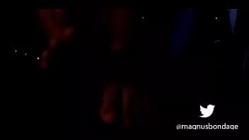 play Bolodemorango popisuje się nogami po treningu na siłowni