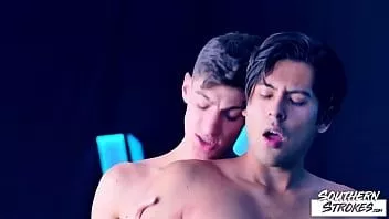 Reproducir Southernstrokes jock aiden ward barebacks homosexual lucifer angel