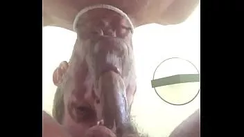 play Chupando la gran polla de mi amigo y lamiendo sus bolas