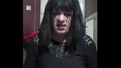 play Experiența intensă a masturbării și a anal a lui Sissy Crossdresser