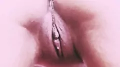 play كامشوت ممتلئ كس: زلق صغيرتي لاتينا في لعبة الكلب