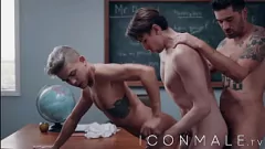 Redare Gradarea X-evaluată a profesorului: Gay Threesome și Gurile pline de spermă