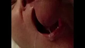 play Bunicul înfierbântat în patru moduri (!) - partea 1 cu degetele și un facial